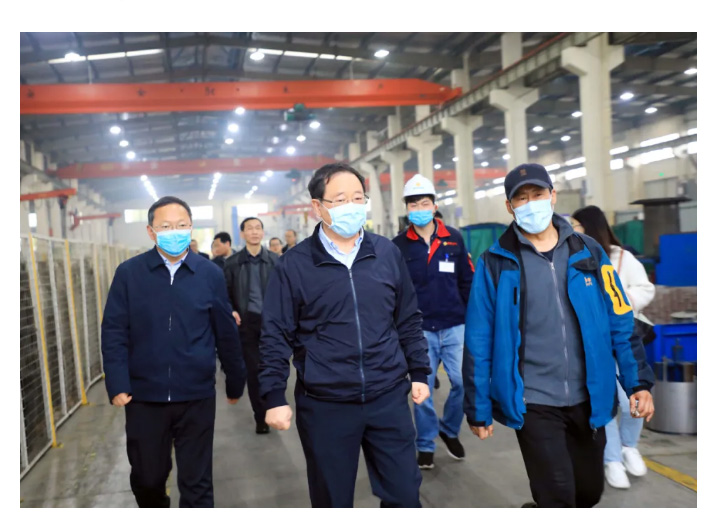 省经信厅牛弩韬厅长一行莅临金年会网页版页面登录-金年会（中国）
调研